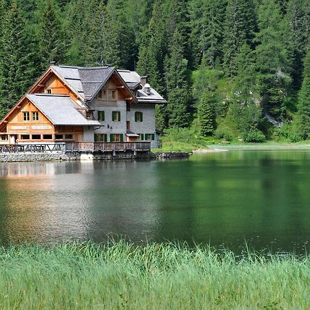 Rifugio Lago Nambino Madonna di Campiglio Ngoại thất bức ảnh