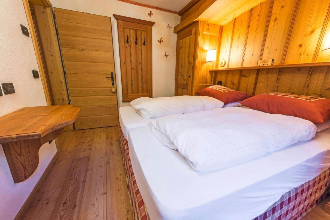 Rifugio Lago Nambino Madonna di Campiglio Ngoại thất bức ảnh