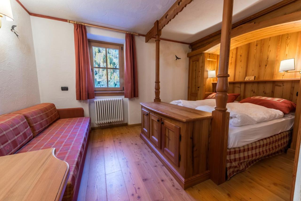 Rifugio Lago Nambino Madonna di Campiglio Ngoại thất bức ảnh