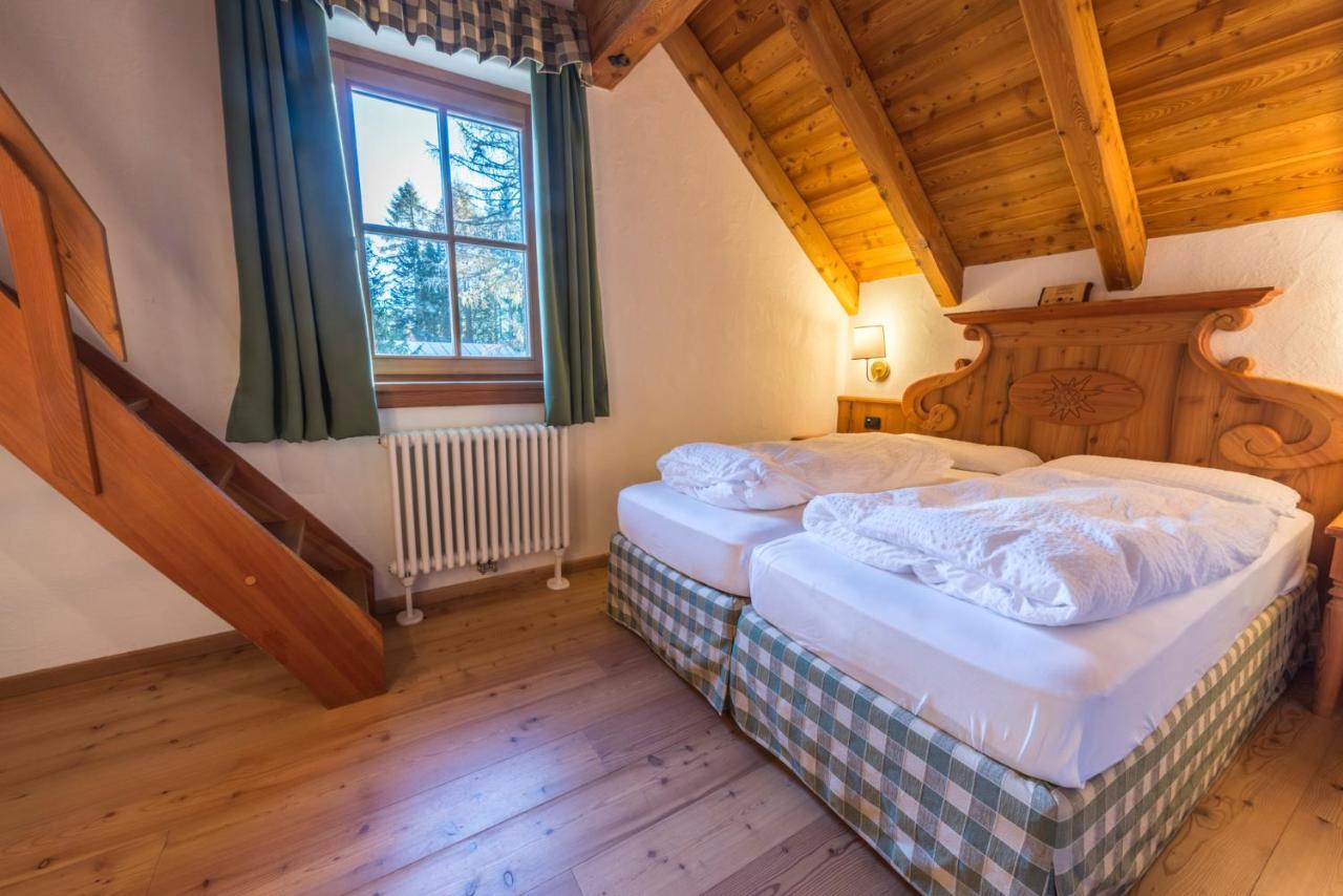 Rifugio Lago Nambino Madonna di Campiglio Ngoại thất bức ảnh